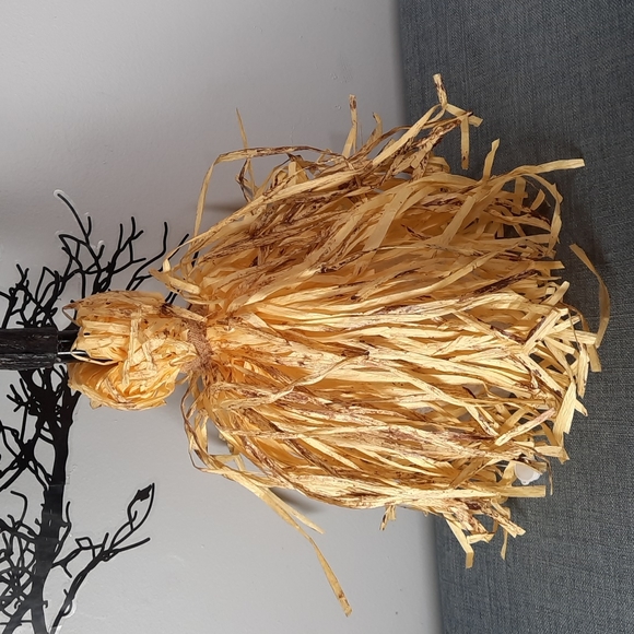 Singing Dancing Witch Broom Halloween Party Home Decoration Motion Activated - Picture 4 of 6